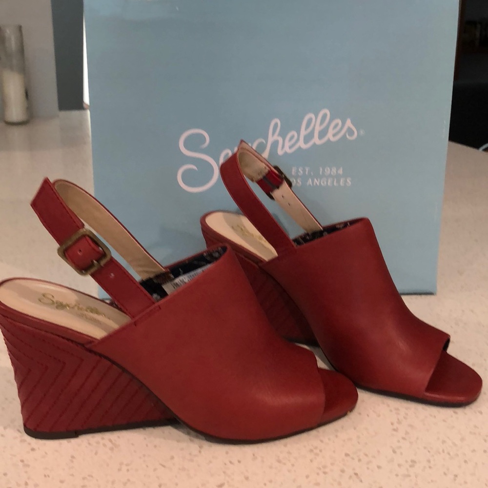Seychelles Red Slingbacks